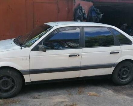 Белый Фольксваген Пассат, объемом двигателя 1.8 л и пробегом 450 тыс. км за 1700 $, фото 2 на Automoto.ua