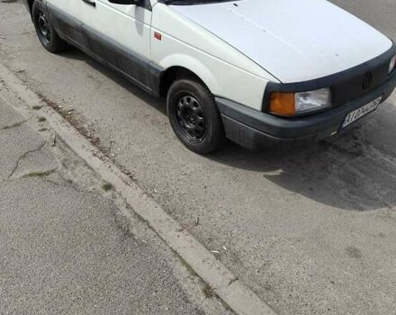 Белый Фольксваген Пассат, объемом двигателя 1.8 л и пробегом 600 тыс. км за 1000 $, фото 1 на Automoto.ua