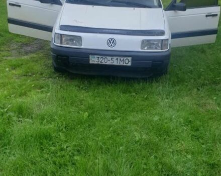 Белый Фольксваген Пассат, объемом двигателя 1.8 л и пробегом 330 тыс. км за 1200 $, фото 1 на Automoto.ua