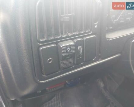 Білий Фольксваген Пассат, об'ємом двигуна 1.8 л та пробігом 279 тис. км за 1299 $, фото 3 на Automoto.ua