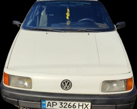 Белый Фольксваген Пассат, объемом двигателя 1 л и пробегом 20 тыс. км за 1500 $, фото 1 на Automoto.ua