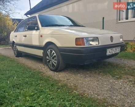 Білий Фольксваген Пассат, об'ємом двигуна 1.8 л та пробігом 279 тис. км за 1299 $, фото 14 на Automoto.ua