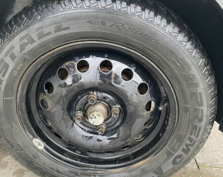 Белый Фольксваген Пассат, объемом двигателя 1.8 л и пробегом 250 тыс. км за 1450 $, фото 4 на Automoto.ua