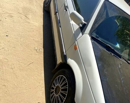 Белый Фольксваген Пассат, объемом двигателя 1.8 л и пробегом 0 тыс. км за 1400 $, фото 3 на Automoto.ua