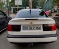 Белый Фольксваген Пассат, объемом двигателя 1.8 л и пробегом 250 тыс. км за 2700 $, фото 1 на Automoto.ua