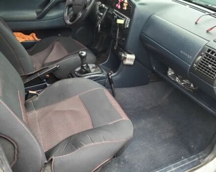 Белый Фольксваген Пассат, объемом двигателя 1.8 л и пробегом 290 тыс. км за 2400 $, фото 6 на Automoto.ua