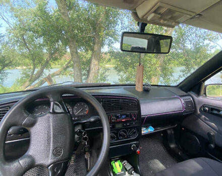 Белый Фольксваген Пассат, объемом двигателя 1.78 л и пробегом 422 тыс. км за 2300 $, фото 8 на Automoto.ua