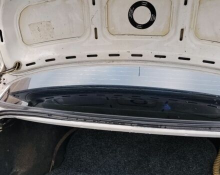 Белый Фольксваген Пассат, объемом двигателя 2 л и пробегом 400 тыс. км за 2100 $, фото 16 на Automoto.ua