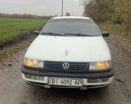 Белый Фольксваген Пассат, объемом двигателя 1.9 л и пробегом 450 тыс. км за 2350 $, фото 1 на Automoto.ua