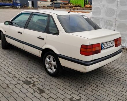 Белый Фольксваген Пассат, объемом двигателя 2 л и пробегом 400 тыс. км за 2100 $, фото 5 на Automoto.ua