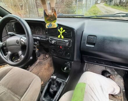 Белый Фольксваген Пассат, объемом двигателя 0 л и пробегом 11 тыс. км за 1800 $, фото 1 на Automoto.ua