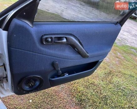 Белый Фольксваген Пассат, объемом двигателя 1.8 л и пробегом 367 тыс. км за 2850 $, фото 21 на Automoto.ua