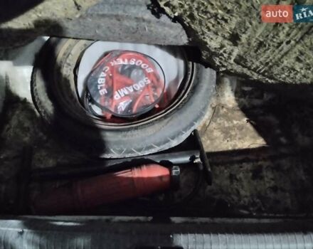 Белый Фольксваген Пассат, объемом двигателя 2 л и пробегом 220 тыс. км за 1800 $, фото 9 на Automoto.ua