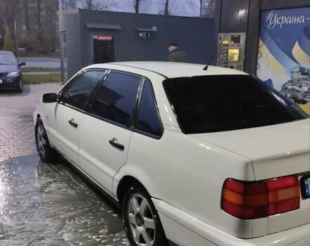 Белый Фольксваген Пассат, объемом двигателя 2 л и пробегом 220 тыс. км за 1800 $, фото 8 на Automoto.ua