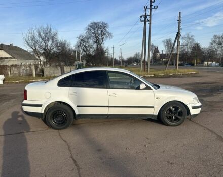 Білий Фольксваген Пассат, об'ємом двигуна 0 л та пробігом 462 тис. км за 1499 $, фото 6 на Automoto.ua