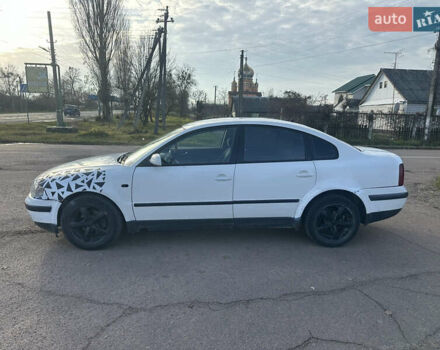 Білий Фольксваген Пассат, об'ємом двигуна 1.9 л та пробігом 462 тис. км за 1499 $, фото 3 на Automoto.ua