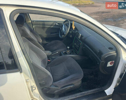 Білий Фольксваген Пассат, об'ємом двигуна 1.9 л та пробігом 462 тис. км за 1499 $, фото 9 на Automoto.ua