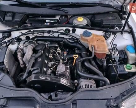 Белый Фольксваген Пассат, объемом двигателя 1.9 л и пробегом 512 тыс. км за 4200 $, фото 11 на Automoto.ua