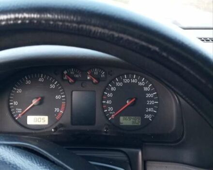 Белый Фольксваген Пассат, объемом двигателя 1.78 л и пробегом 369 тыс. км за 3800 $, фото 12 на Automoto.ua