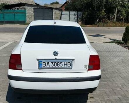 Белый Фольксваген Пассат, объемом двигателя 1.8 л и пробегом 220 тыс. км за 4999 $, фото 12 на Automoto.ua