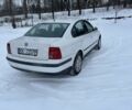 Білий Фольксваген Пассат, об'ємом двигуна 1.8 л та пробігом 278 тис. км за 1750 $, фото 3 на Automoto.ua