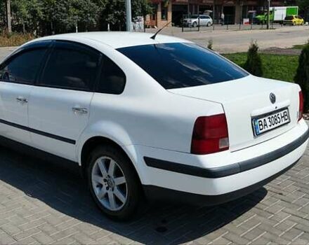 Белый Фольксваген Пассат, объемом двигателя 1.8 л и пробегом 220 тыс. км за 4999 $, фото 8 на Automoto.ua