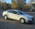Фольксваген Пассат 2006 в Бердичеве на Automoto.ua Белый Фольксваген Пассат, объемом двигателя 1.9 л и пробегом 512 тыс. км за 6000 $, фото 4 на Automoto.ua