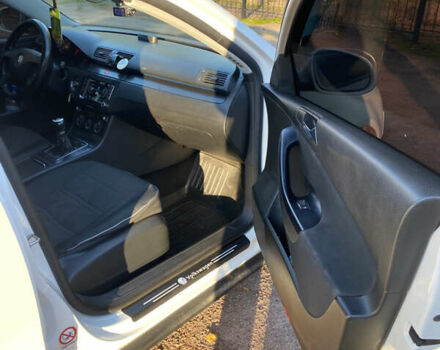 Фольксваген Пассат 2006 в Бердичеве на Automoto.ua Белый Фольксваген Пассат, объемом двигателя 1.9 л и пробегом 512 тыс. км за 6000 $, фото 14 на Automoto.ua