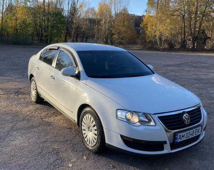 Фольксваген Пассат 2006 в Бердичеве на Automoto.ua Белый Фольксваген Пассат, объемом двигателя 1.9 л и пробегом 512 тыс. км за 6000 $, фото 3 на Automoto.ua