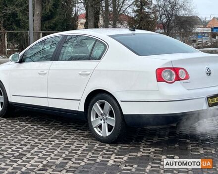 Белый Фольксваген Пассат, объемом двигателя 2 л и пробегом 105 тыс. км за 9999 $, фото 3 на Automoto.ua