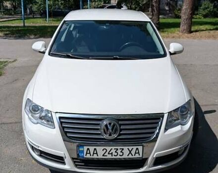 Білий Фольксваген Пассат, об'ємом двигуна 1.8 л та пробігом 224 тис. км за 6999 $, фото 1 на Automoto.ua