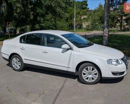 Білий Фольксваген Пассат, об'ємом двигуна 1.8 л та пробігом 224 тис. км за 6999 $, фото 13 на Automoto.ua