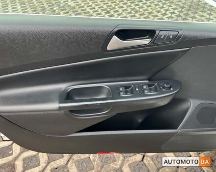 Белый Фольксваген Пассат, объемом двигателя 2 л и пробегом 105 тыс. км за 9999 $, фото 6 на Automoto.ua