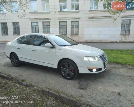 Білий Фольксваген Пассат, об'ємом двигуна 1.98 л та пробігом 251 тис. км за 7600 $, фото 8 на Automoto.ua