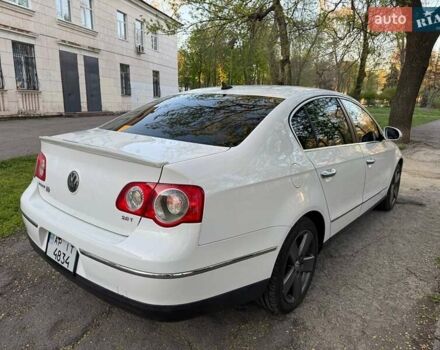 Білий Фольксваген Пассат, об'ємом двигуна 1.98 л та пробігом 251 тис. км за 7600 $, фото 2 на Automoto.ua