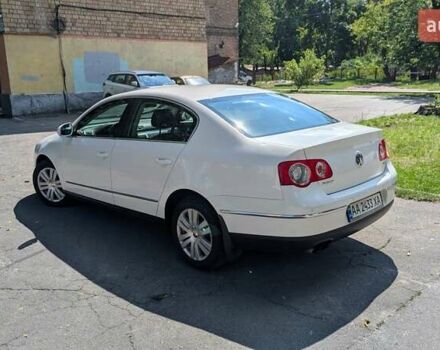 Білий Фольксваген Пассат, об'ємом двигуна 1.8 л та пробігом 224 тис. км за 6999 $, фото 7 на Automoto.ua