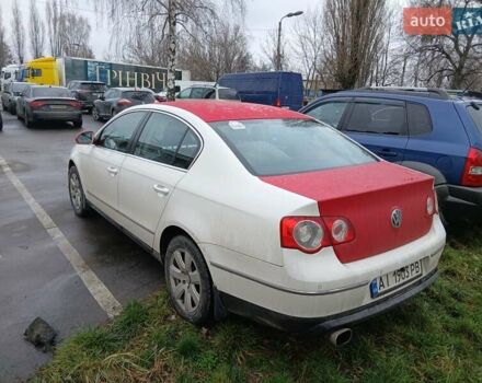 Белый Фольксваген Пассат, объемом двигателя 1.8 л и пробегом 282 тыс. км за 5500 $, фото 5 на Automoto.ua