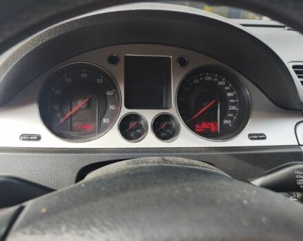 Белый Фольксваген Пассат, объемом двигателя 1.8 л и пробегом 260 тыс. км за 5900 $, фото 7 на Automoto.ua