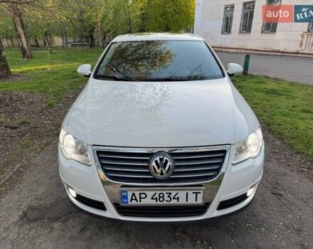 Білий Фольксваген Пассат, об'ємом двигуна 1.98 л та пробігом 251 тис. км за 7600 $, фото 1 на Automoto.ua
