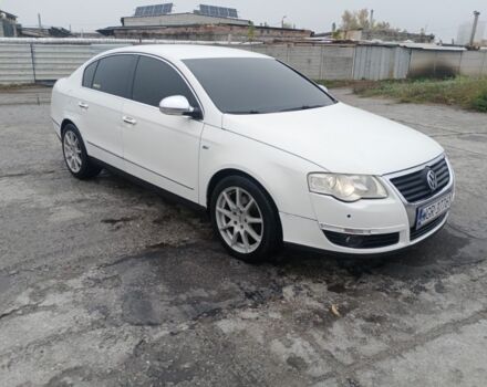 Фольксваген Пассат 2008 в Харькове на Automoto.ua Белый Фольксваген Пассат, объемом двигателя 2 л и пробегом 360 тыс. км за 3200 $, фото 2 на Automoto.ua