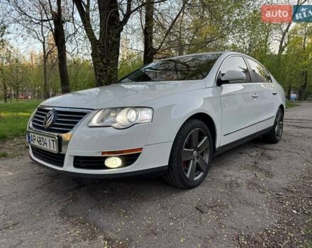 Білий Фольксваген Пассат, об'ємом двигуна 1.98 л та пробігом 251 тис. км за 7600 $, фото 7 на Automoto.ua