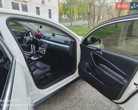 Білий Фольксваген Пассат, об'ємом двигуна 1.98 л та пробігом 251 тис. км за 7600 $, фото 18 на Automoto.ua