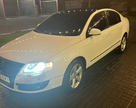 Белый Фольксваген Пассат, объемом двигателя 1.8 л и пробегом 1 тыс. км за 4800 $, фото 1 на Automoto.ua