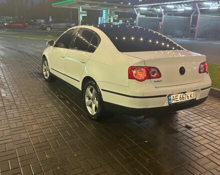 Белый Фольксваген Пассат, объемом двигателя 1.8 л и пробегом 1 тыс. км за 4800 $, фото 6 на Automoto.ua