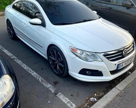 Белый Фольксваген Пассат, объемом двигателя 2 л и пробегом 247 тыс. км за 10900 $, фото 2 на Automoto.ua