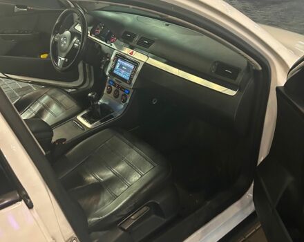 Белый Фольксваген Пассат, объемом двигателя 1.8 л и пробегом 1 тыс. км за 4800 $, фото 14 на Automoto.ua