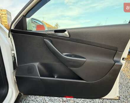 Белый Фольксваген Пассат, объемом двигателя 1.6 л и пробегом 324 тыс. км за 6950 $, фото 29 на Automoto.ua