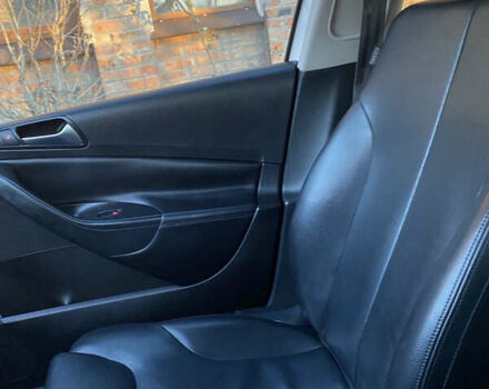 Белый Фольксваген Пассат, объемом двигателя 2 л и пробегом 260 тыс. км за 8800 $, фото 3 на Automoto.ua