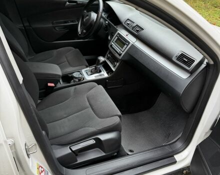 Білий Фольксваген Пассат, об'ємом двигуна 1.8 л та пробігом 307 тис. км за 6900 $, фото 9 на Automoto.ua