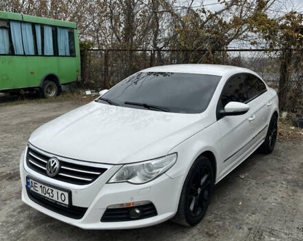Білий Фольксваген Пассат, об'ємом двигуна 1.78 л та пробігом 225 тис. км за 8200 $, фото 2 на Automoto.ua